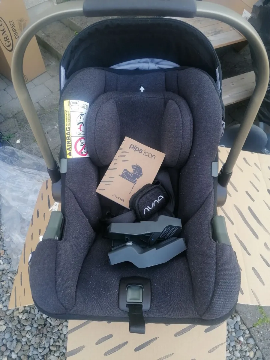 UPPABABY -FULL TRAVEL SYSTEM WITH CAR SEAT - Image 4