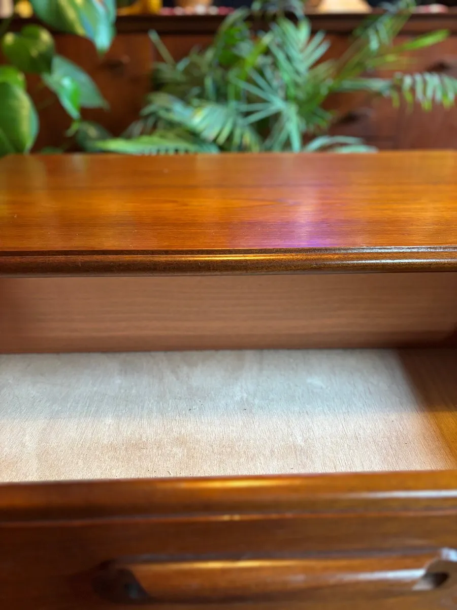 Mid Century Chest of Drawers - Image 3