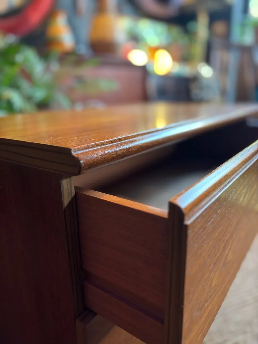 Mid Century Chest of Drawers - Image 4
