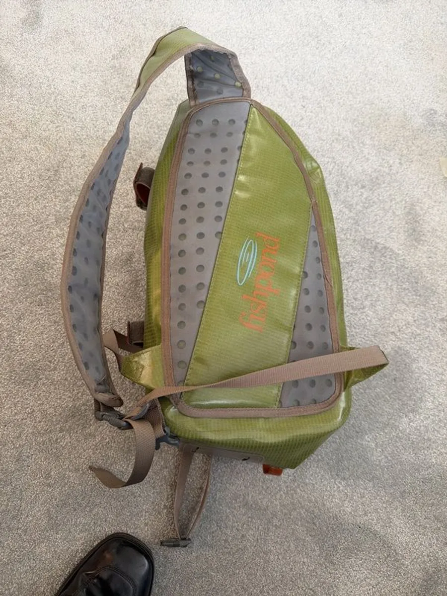 fishpond thunderhead submersible sling - Image 3