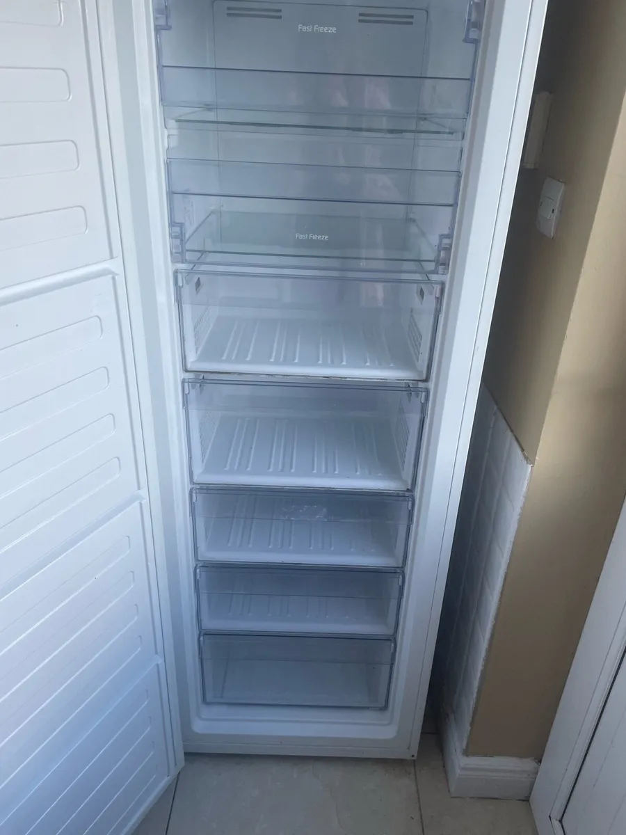 Beko freezer - Image 3