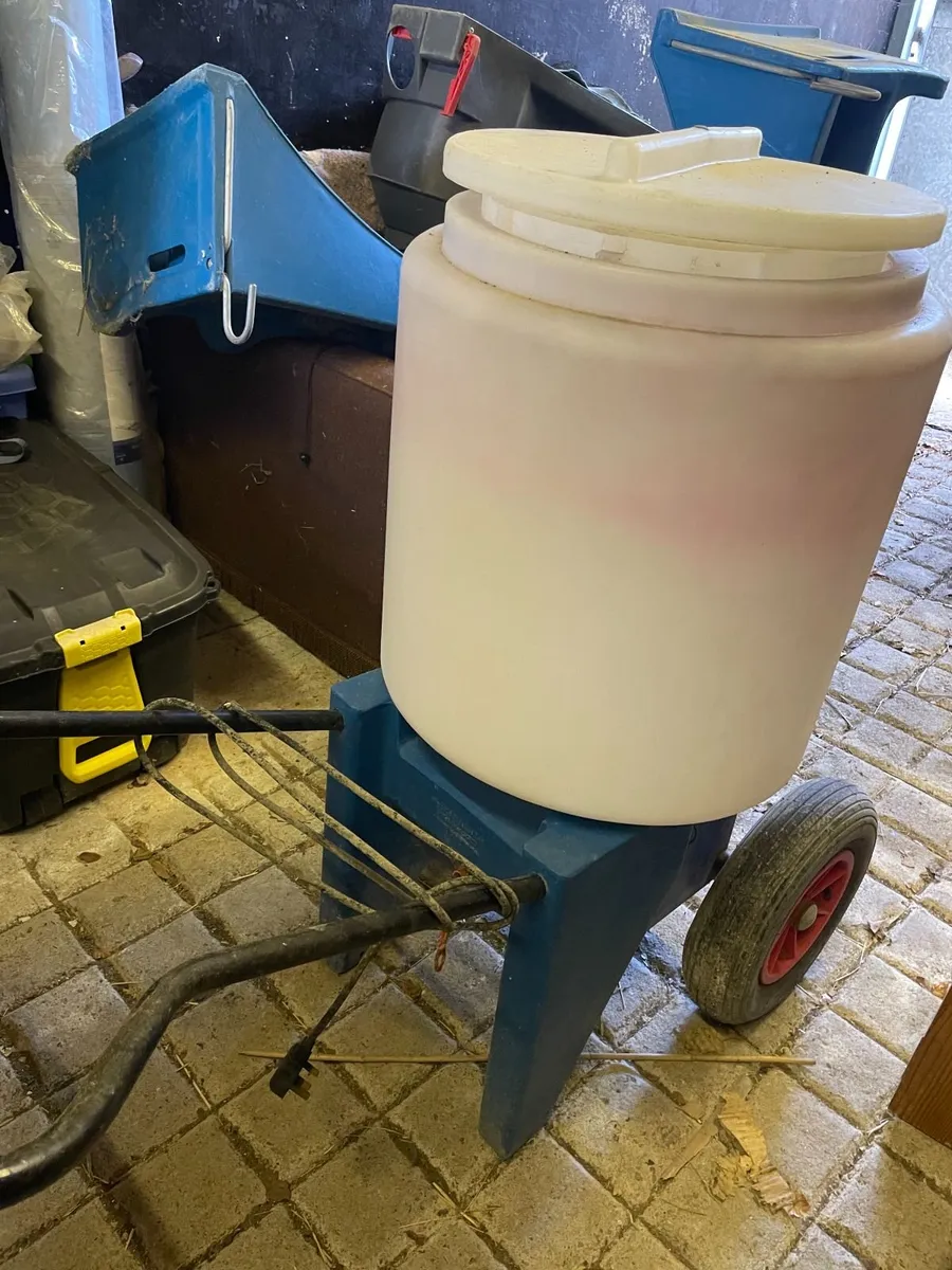 Milk mixer trolley + other calf rearing equipment - Image 1
