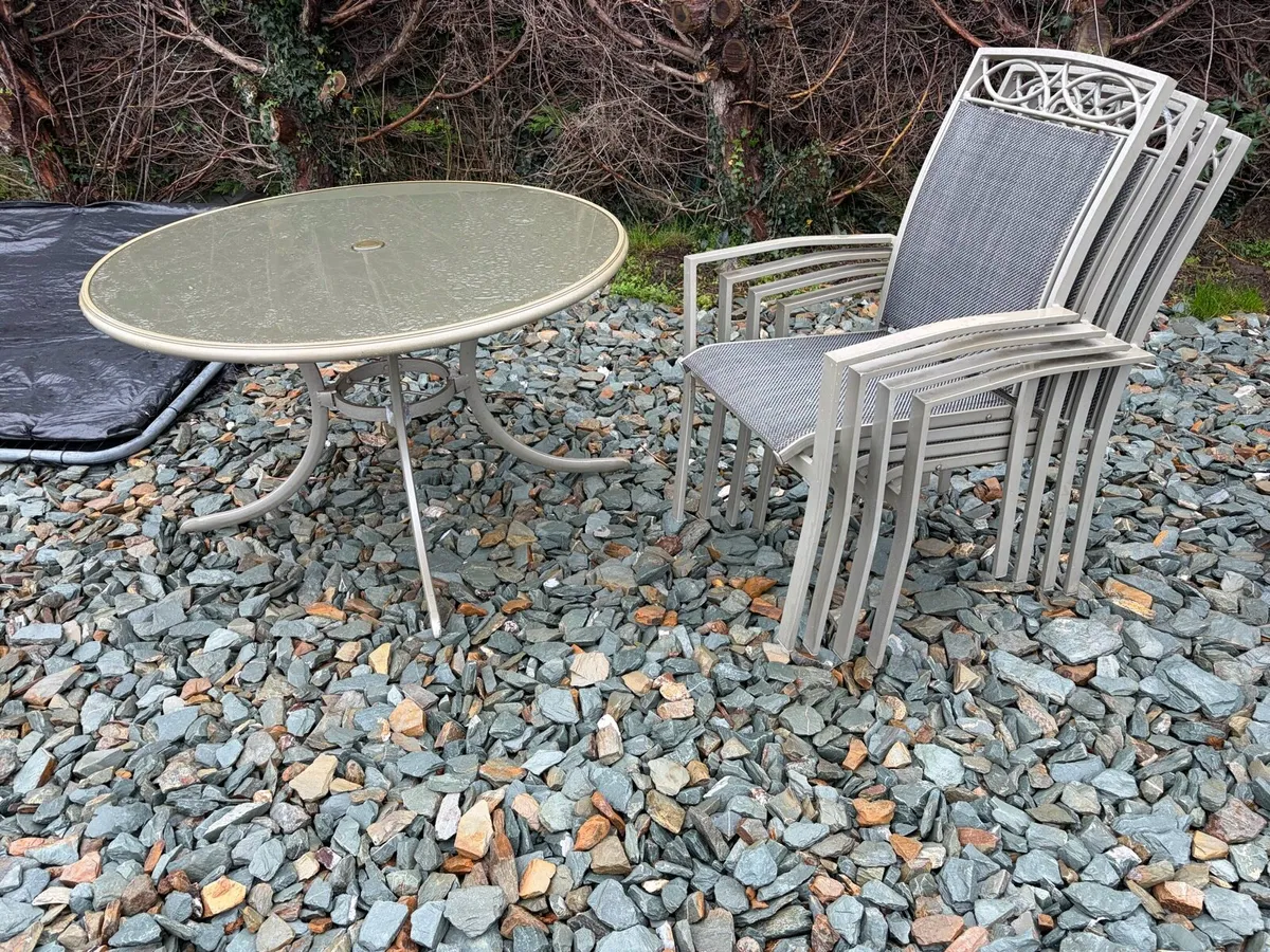 garden table + 4 chairs set - Image 3