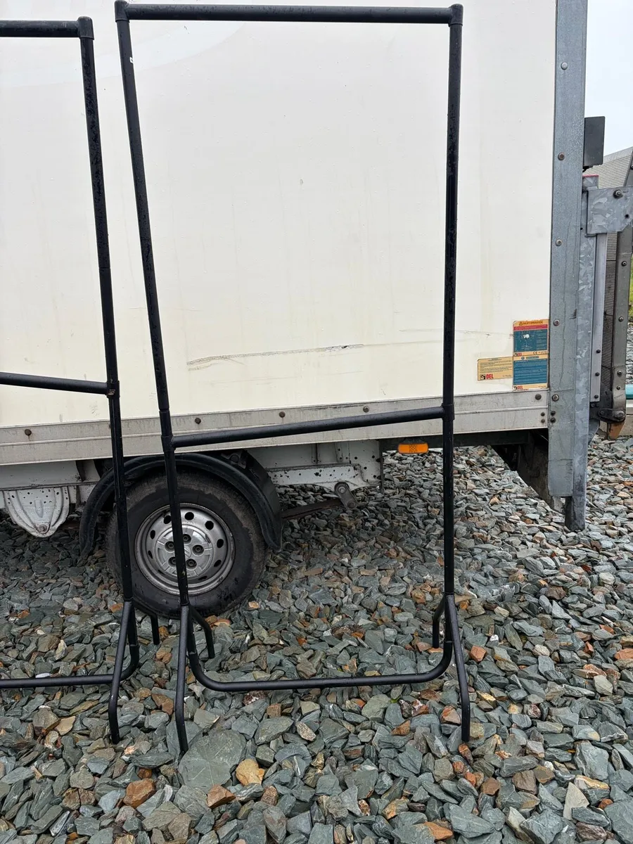 heavy duty clothes rails - Image 4