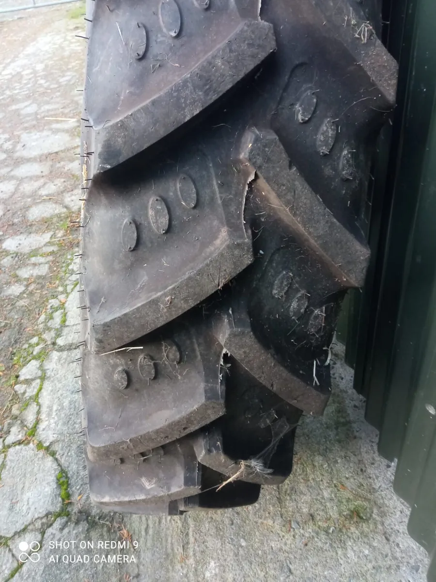 Wheels and tyres Foot Step Frame for County - Image 2