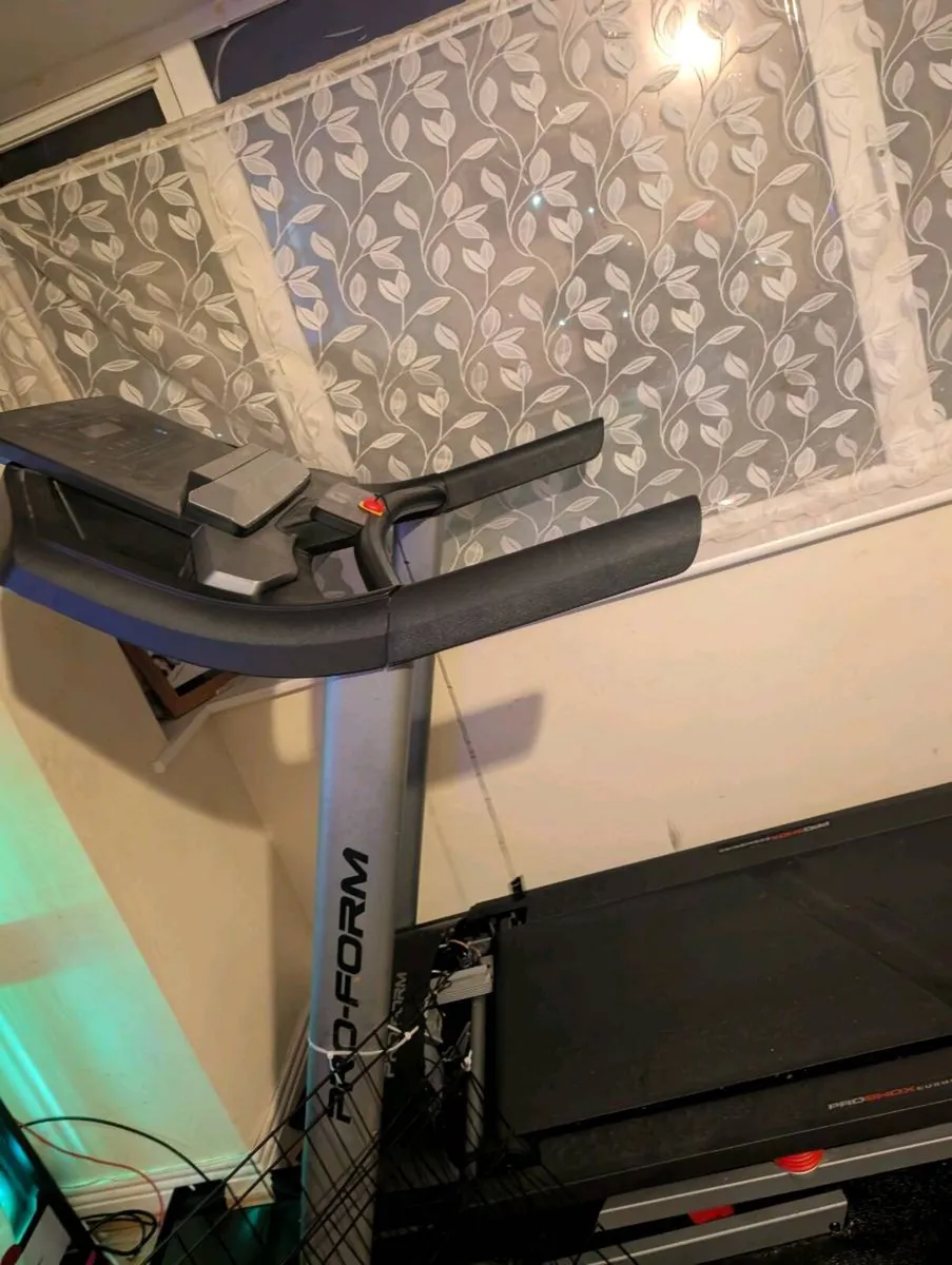 Proform sport 6 Treadmill for parts repair - Image 1