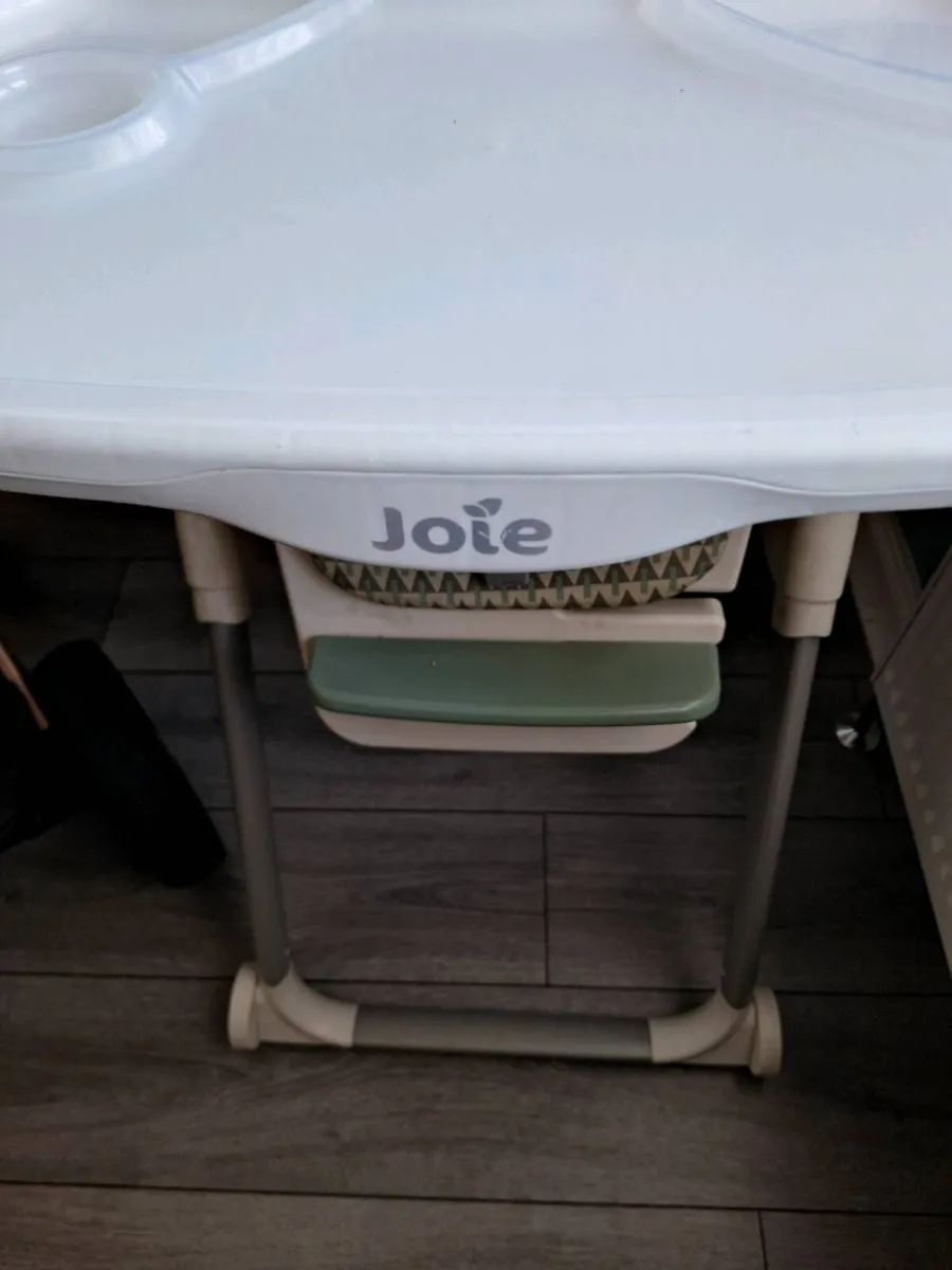High chair - Image 3