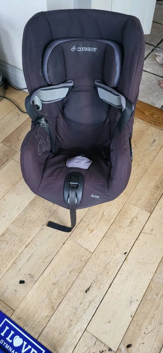 Free - Maxi Cosi Car Seat - Image 2