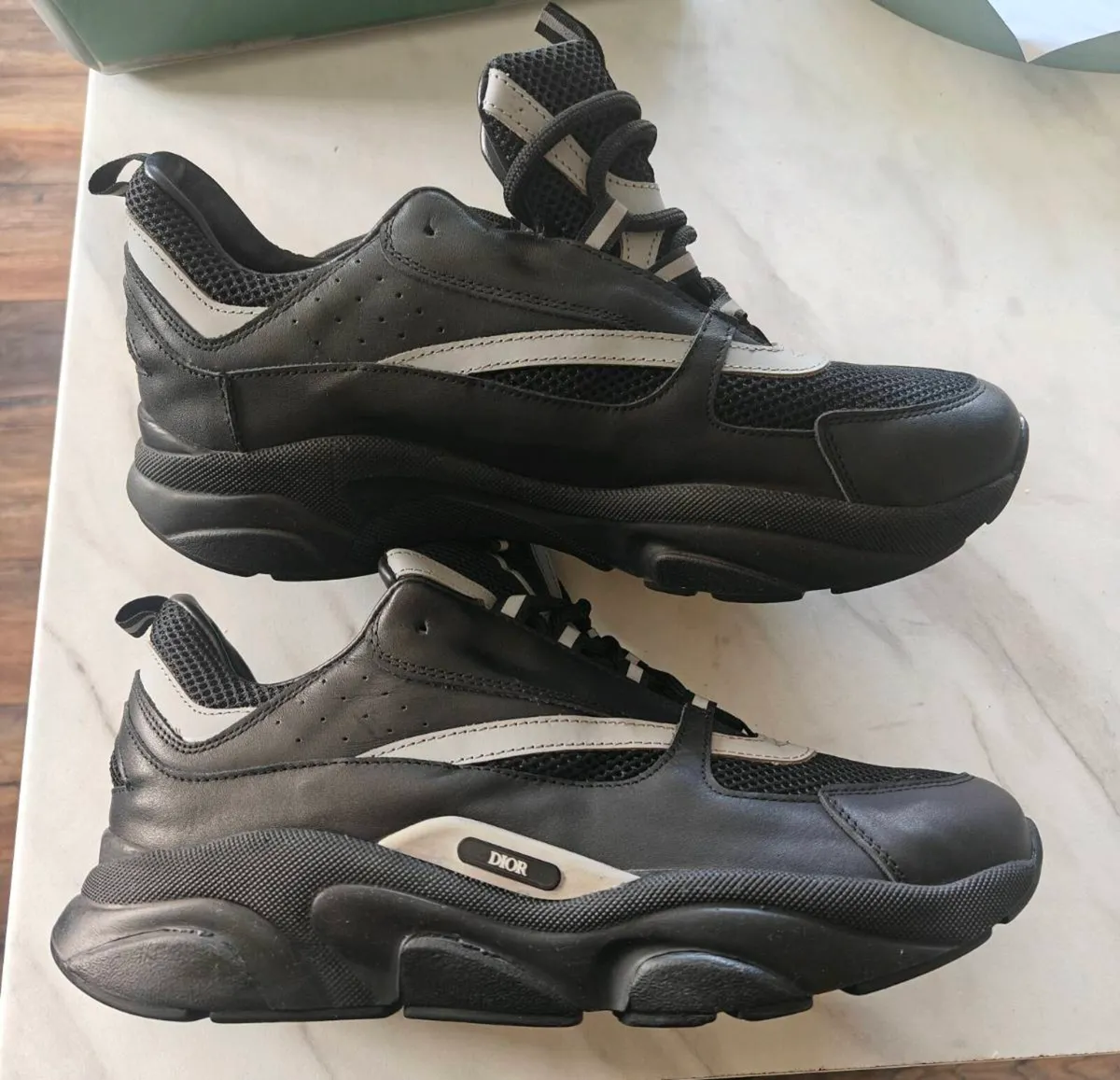 Mens Trainers - Image 1