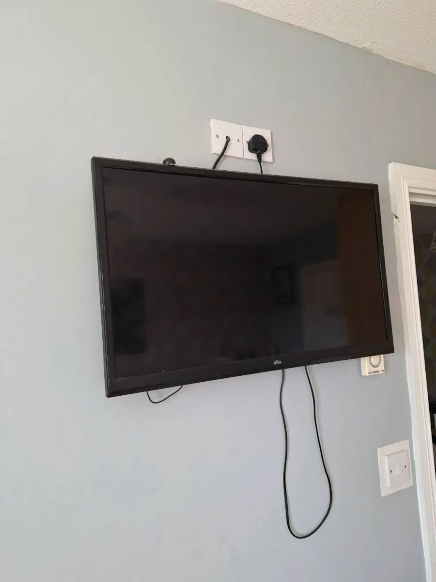 Tv - Image 2