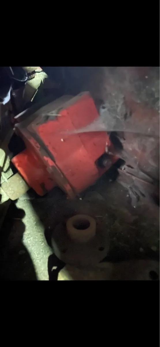 Kuhn mower parts - Image 4