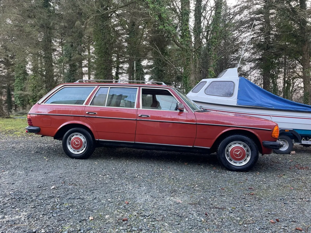 Mercedes Estate - Image 2