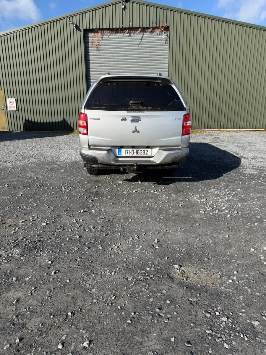 2017 Mitsubishi L200 - Image 4
