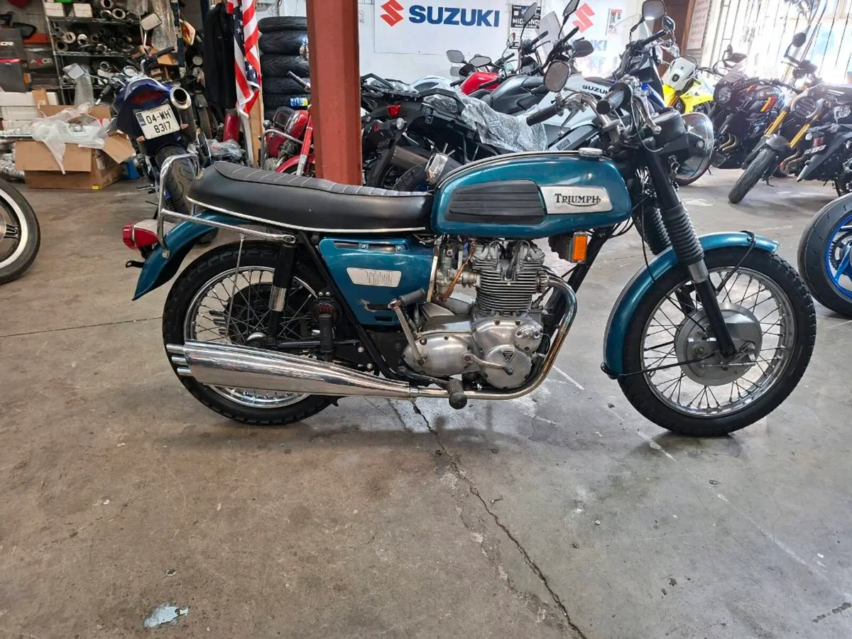 Triumph 1969 - Image 1