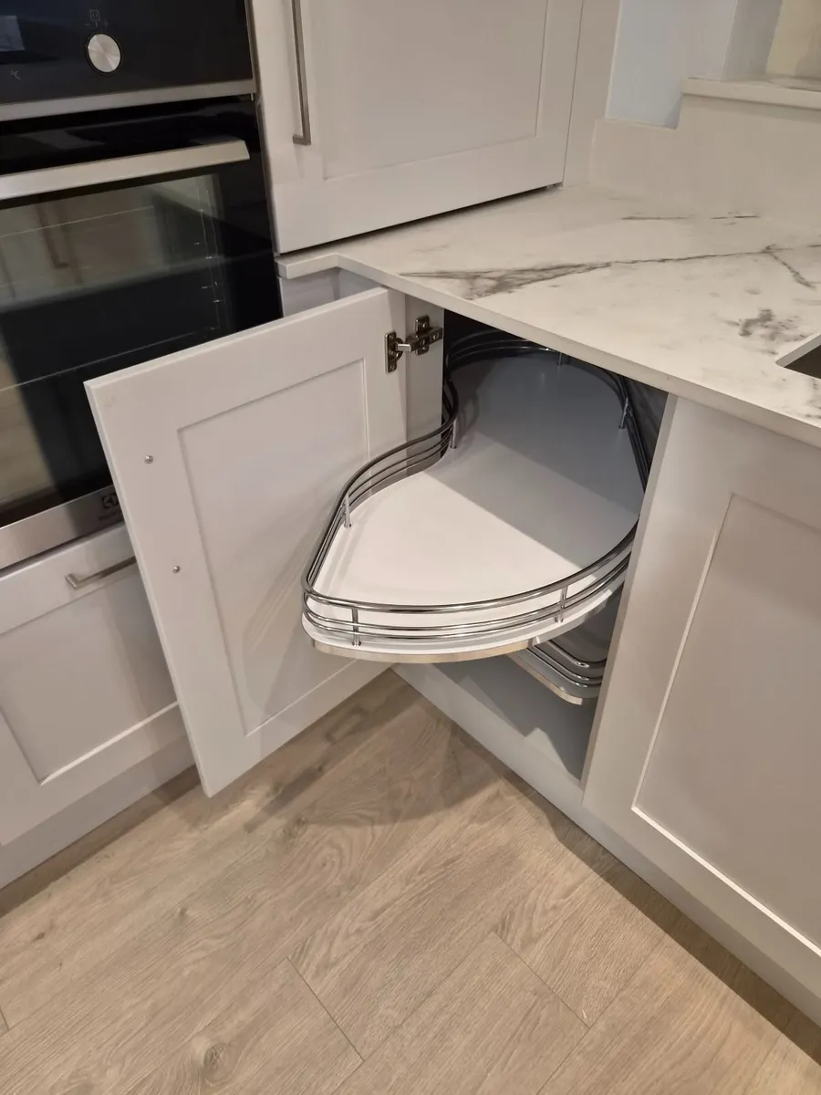 Ex Kitchen Display - Image 3