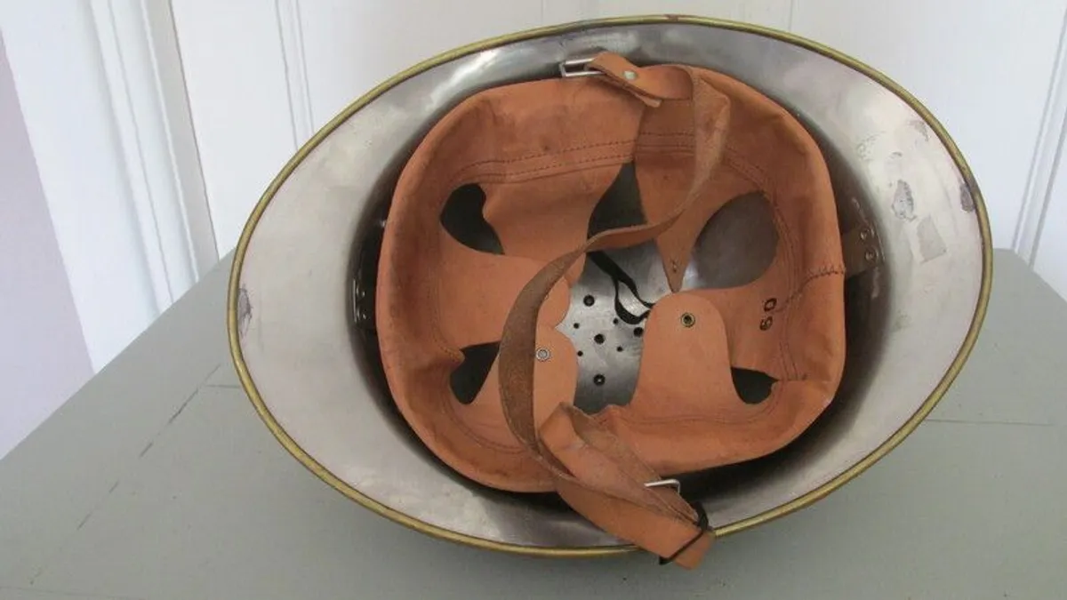 French fire helmet (2 of 3) - Image 4