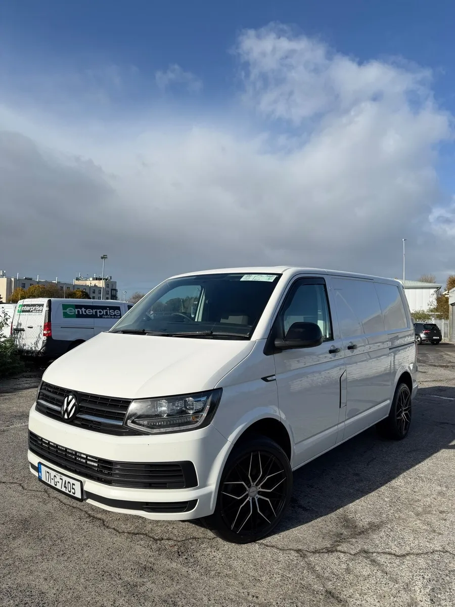 Volkswagen Transporter 2.0 Diesel - Image 1