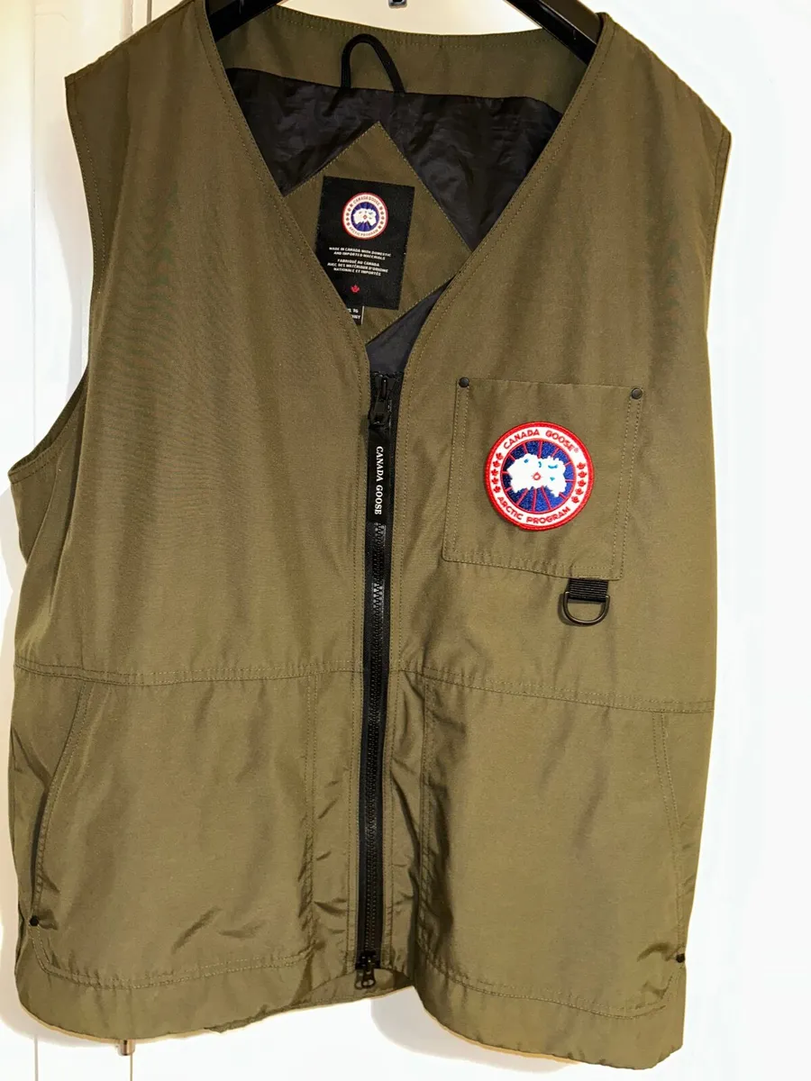 Authentic Canada Goose Tactical Gillet - Image 2