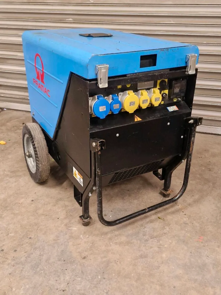 PRAMAC P6000 6KVA SUPER SILENT DIESEL GENERATORS * - Image 4
