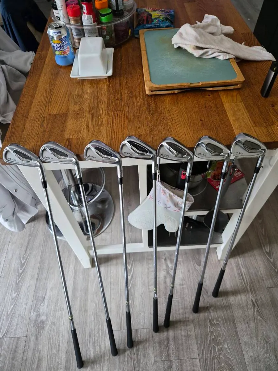 Mizuno irons - Image 2