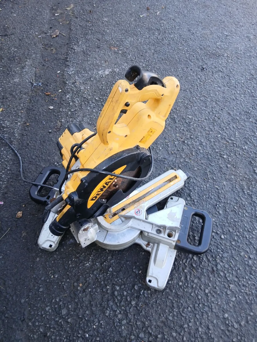 DEwaLT Dw 5774 working perfect priced - Image 4