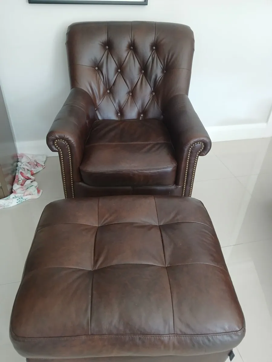 Chairs - Image 3