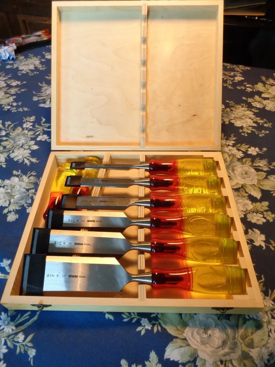 MARPLES CHISELS  8 PIECE NEW  &  DRAW KNIFES - 2 - Image 3