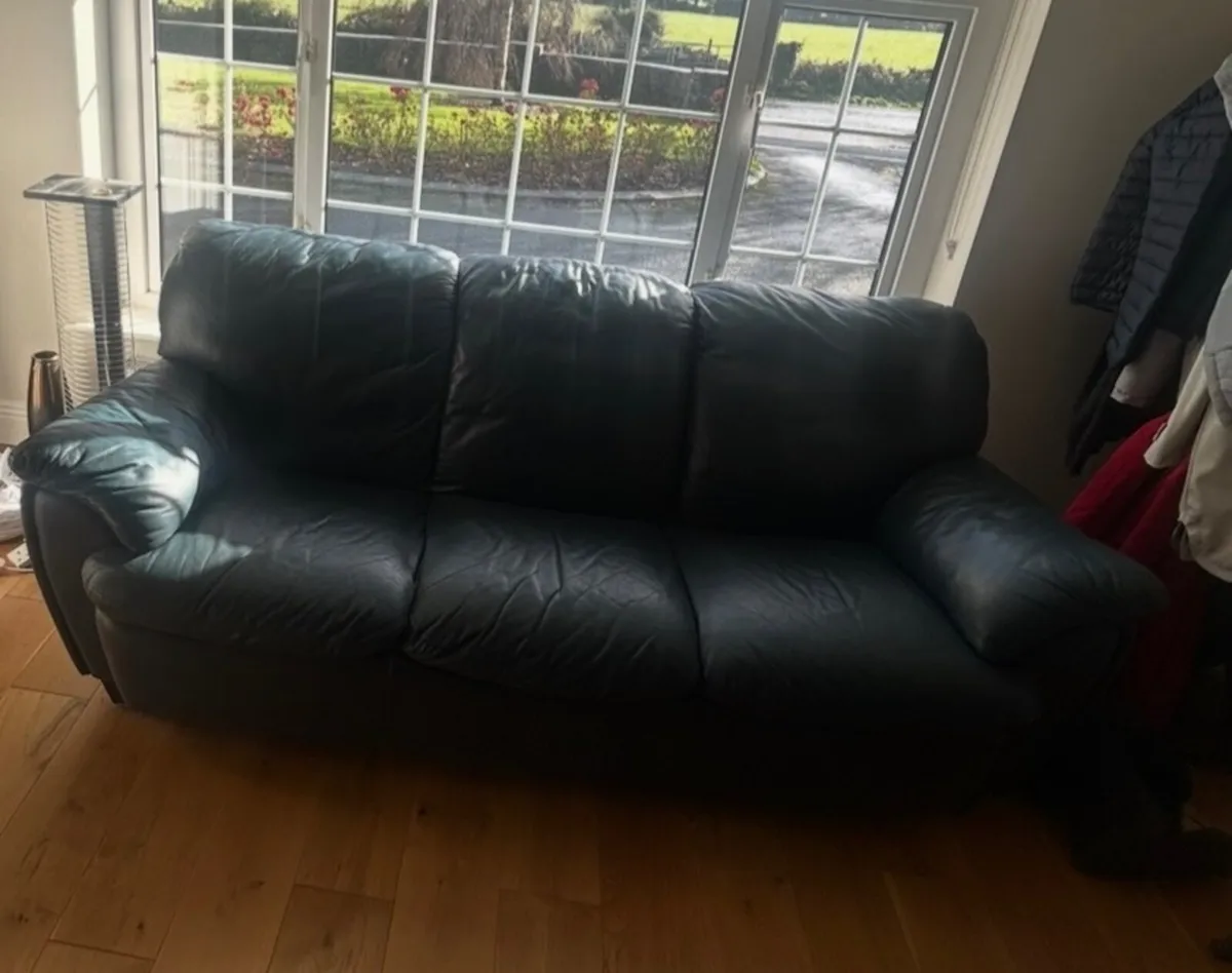 Couch and two armchairs  with footstool - Image 1