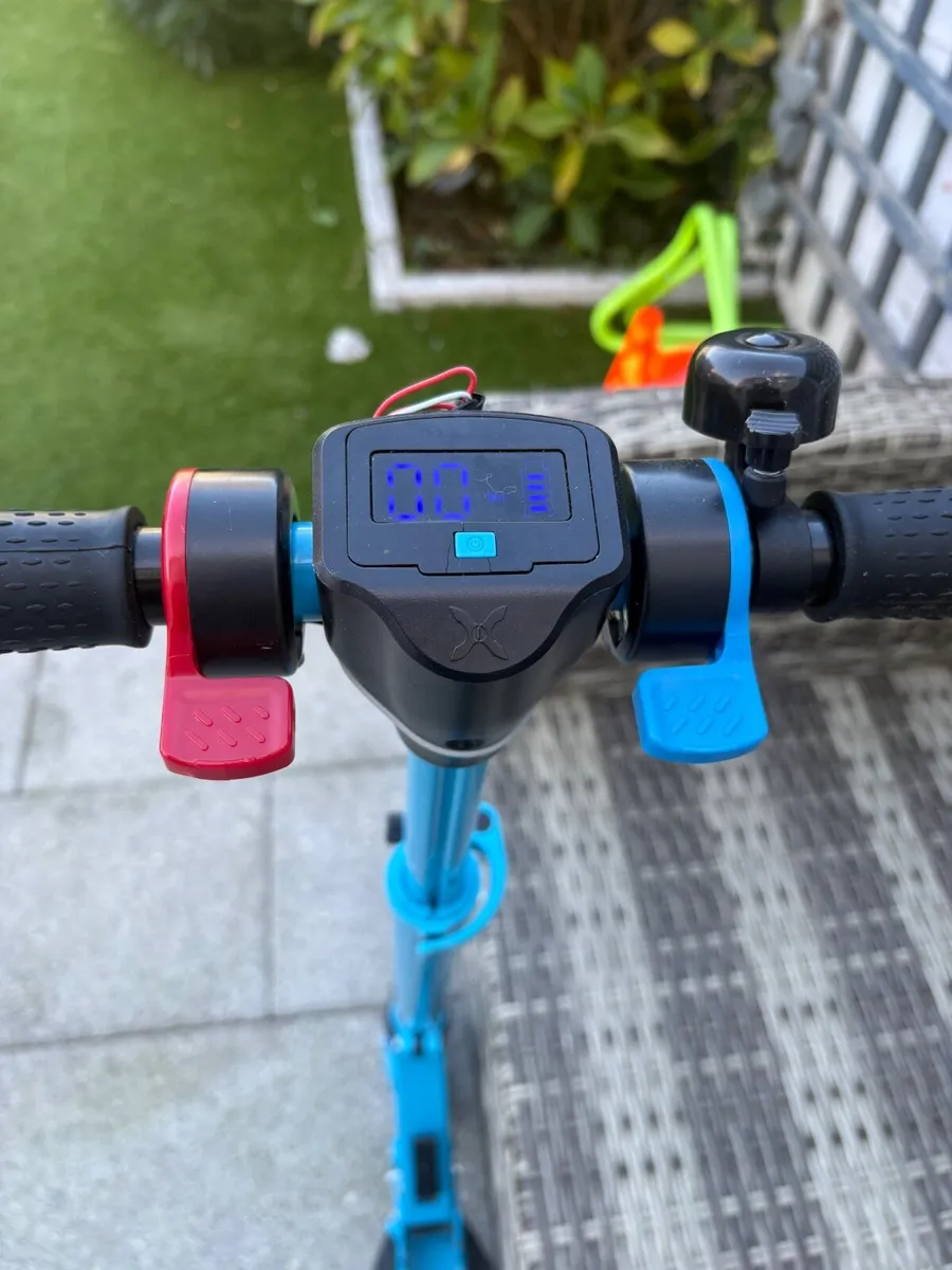 Electric scooters - Image 1