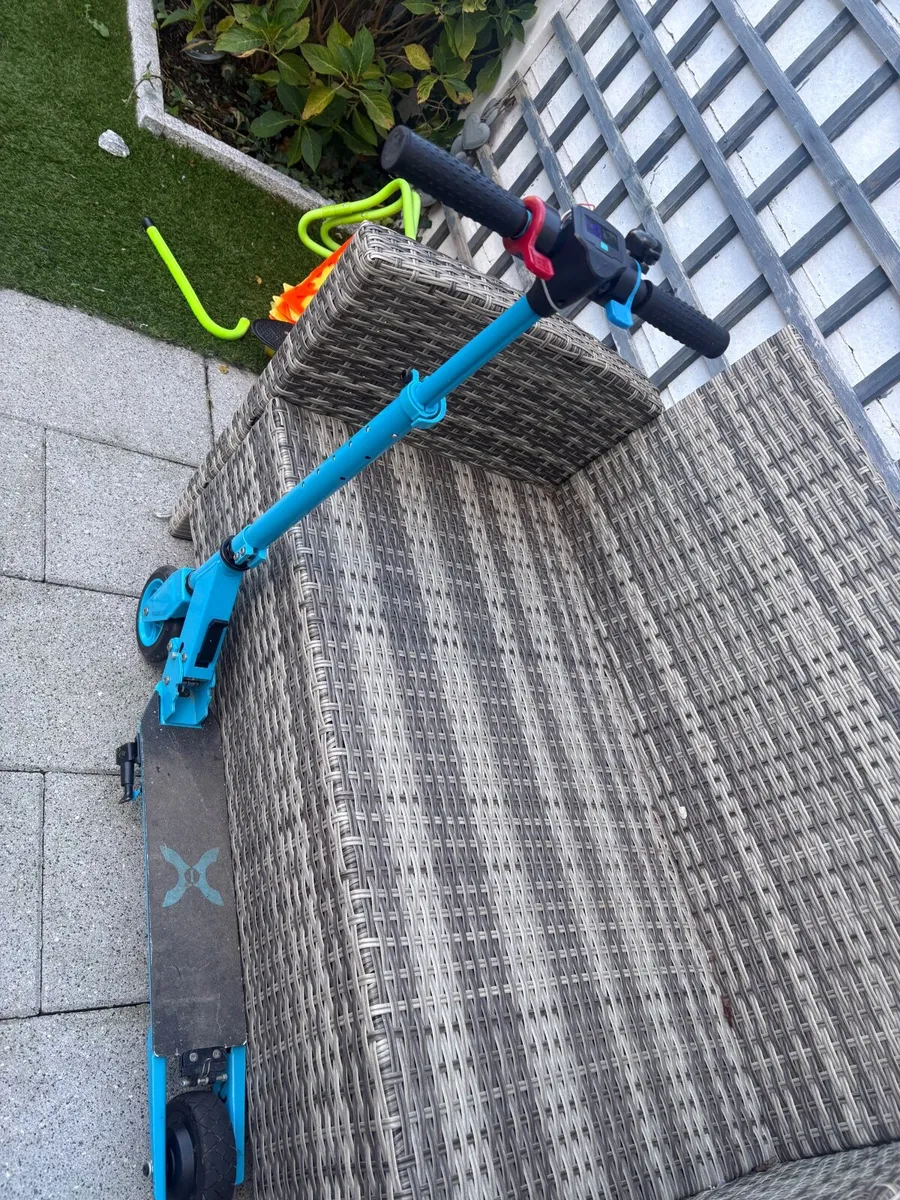 Electric scooters - Image 2
