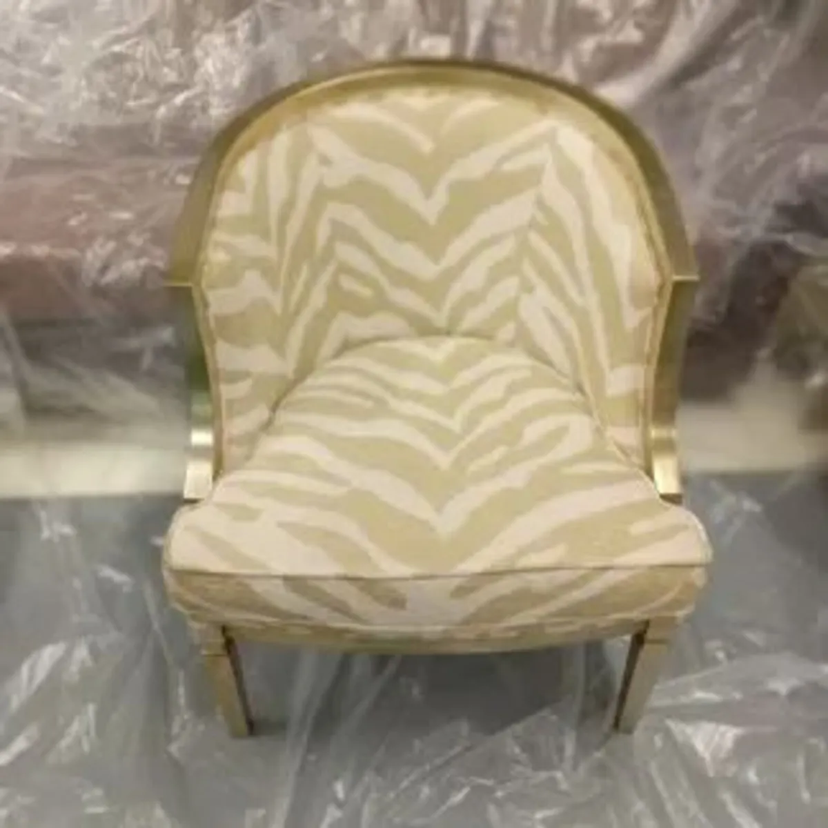 Armchair Silver leaf with zebra fabric - Image 1