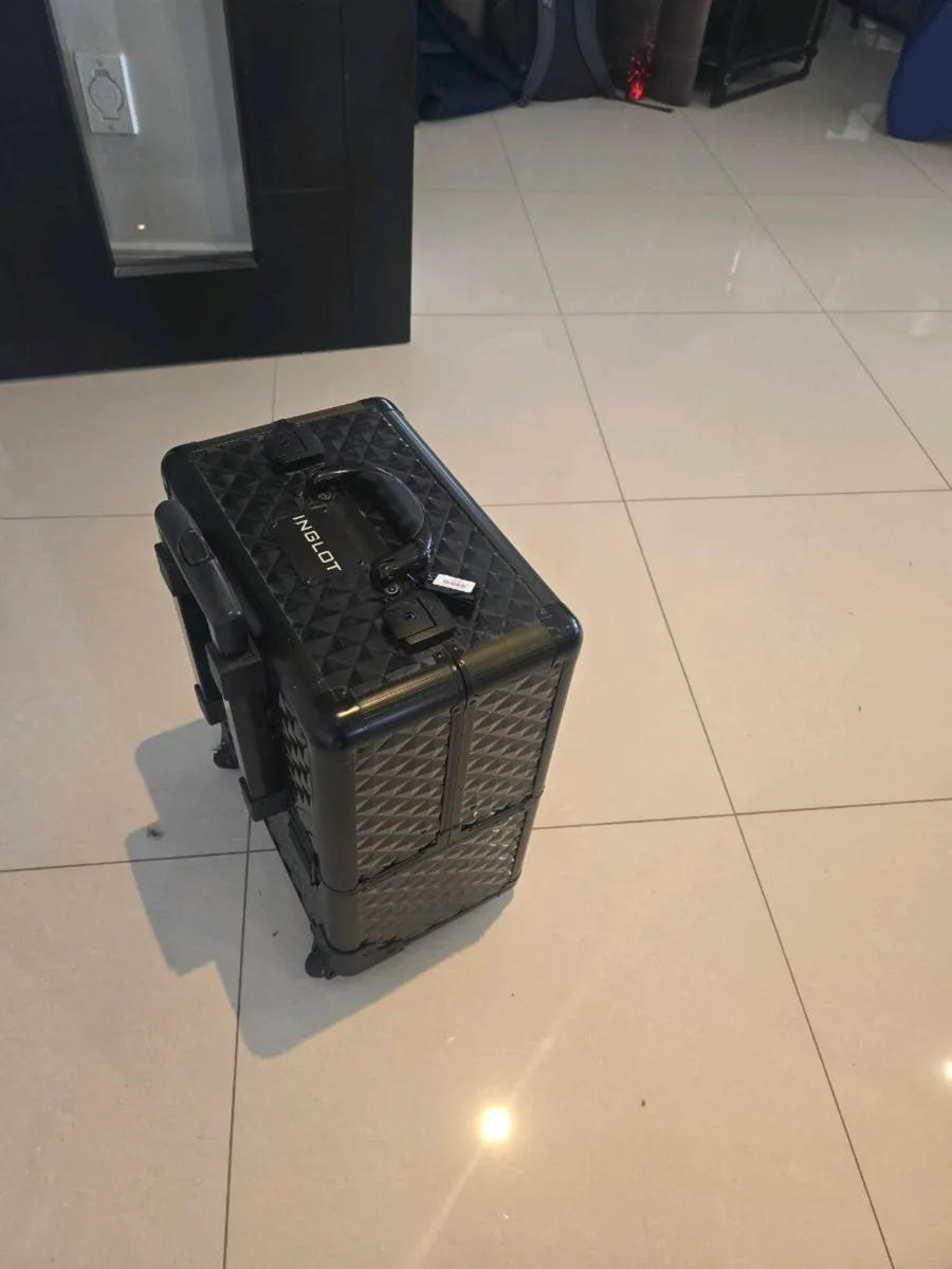 Makeup Case - Image 4