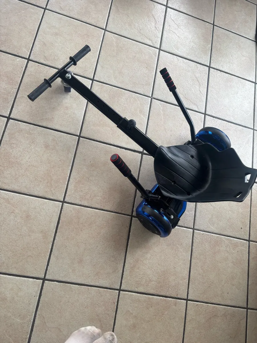 Hoverboard with seat - Image 2