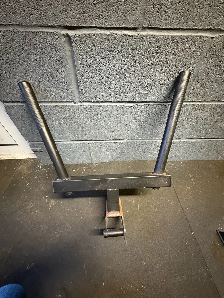 Half rack + Olympic Barbell + 150KG of plates - Image 4