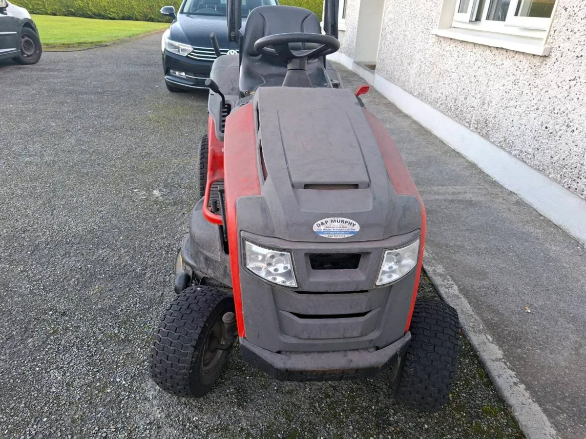 Ride on lawnmower - Image 2