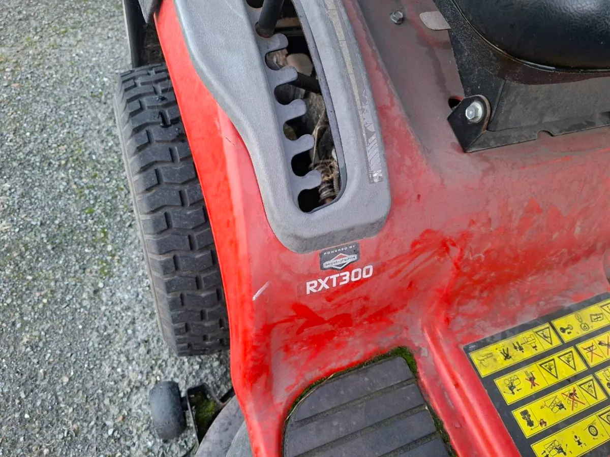 Ride on lawnmower - Image 4