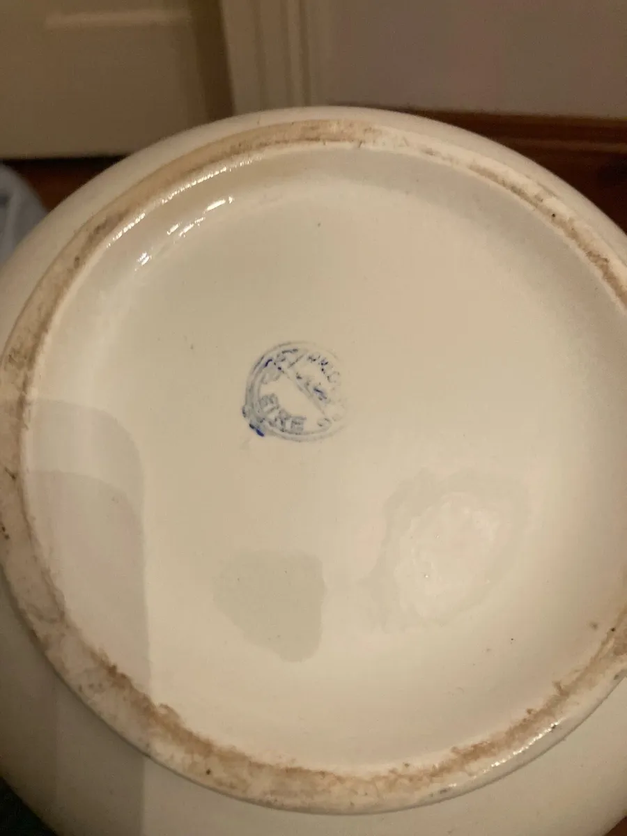 Wash bowl and jug - Image 3