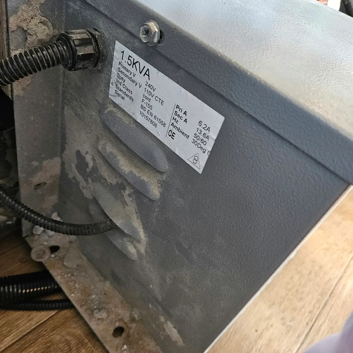 Motor home electric system - Image 4