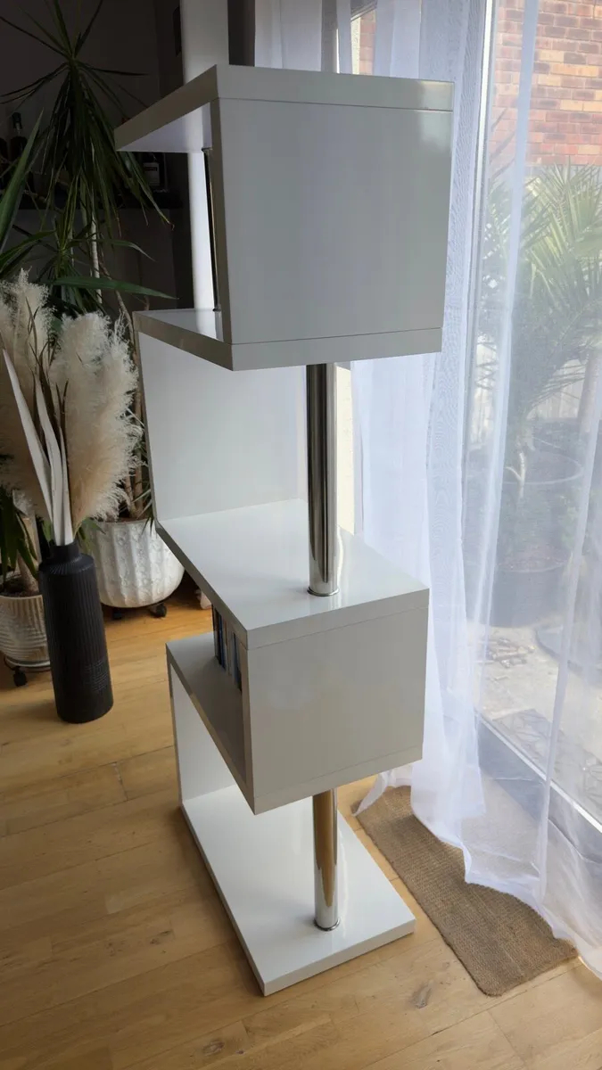 Shelving unit - Image 3
