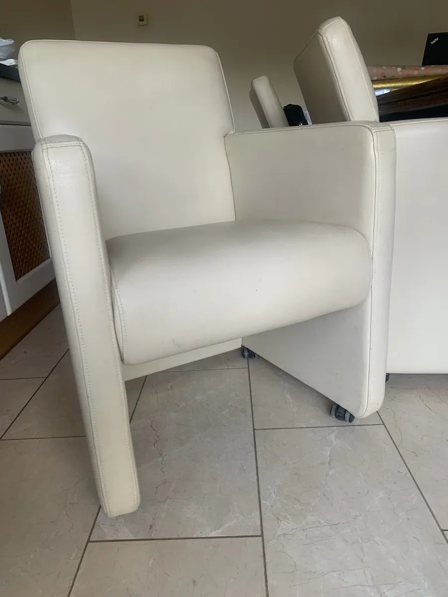 Cream leather dining tub chairs - Image 4