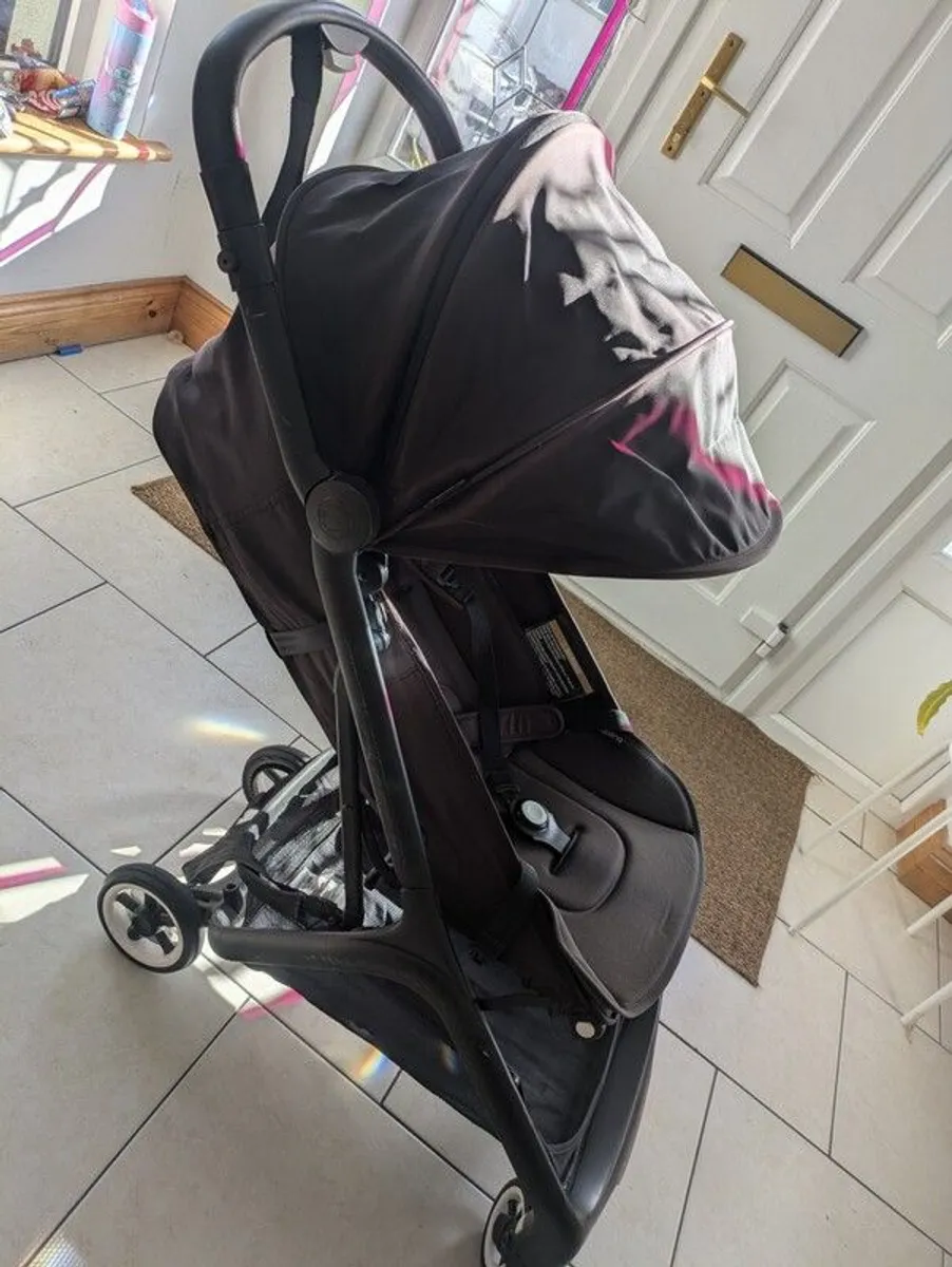 Bugaboo Butterfly Stroller - Image 3