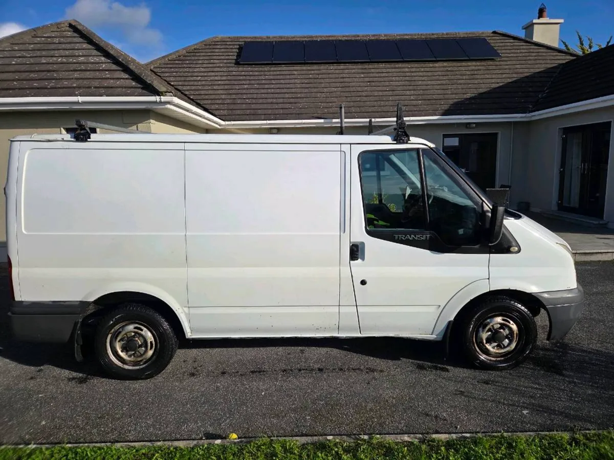 Van - Image 1