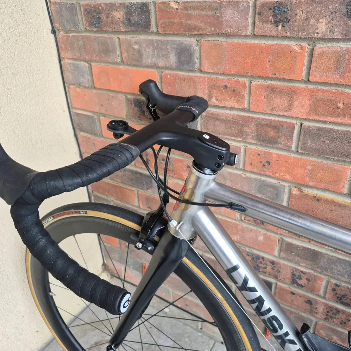 Lynskey Titanium 19" road bike - Image 3
