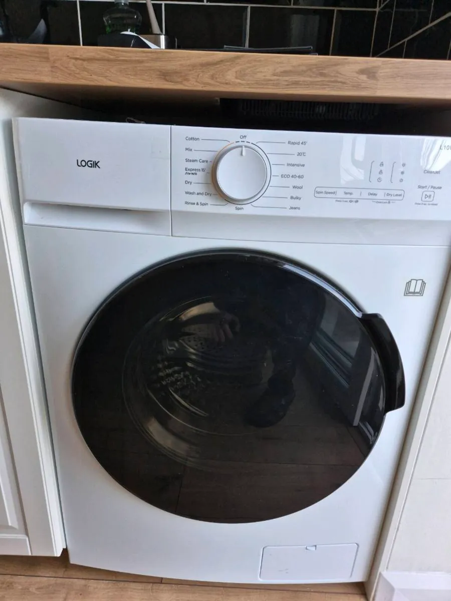 Logik Washer Dryer – Only 1 Year Old – Excellent C - Image 4