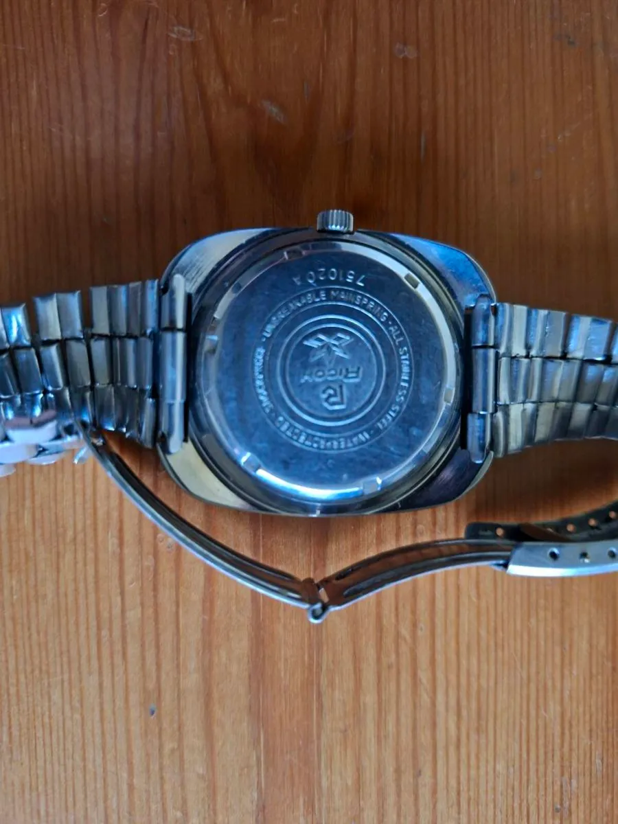 Ricoh Man's Watch - Image 3
