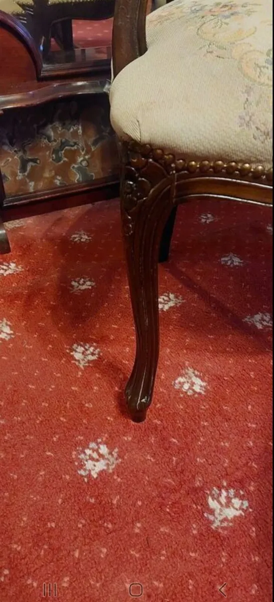 Carver Chair - Image 3