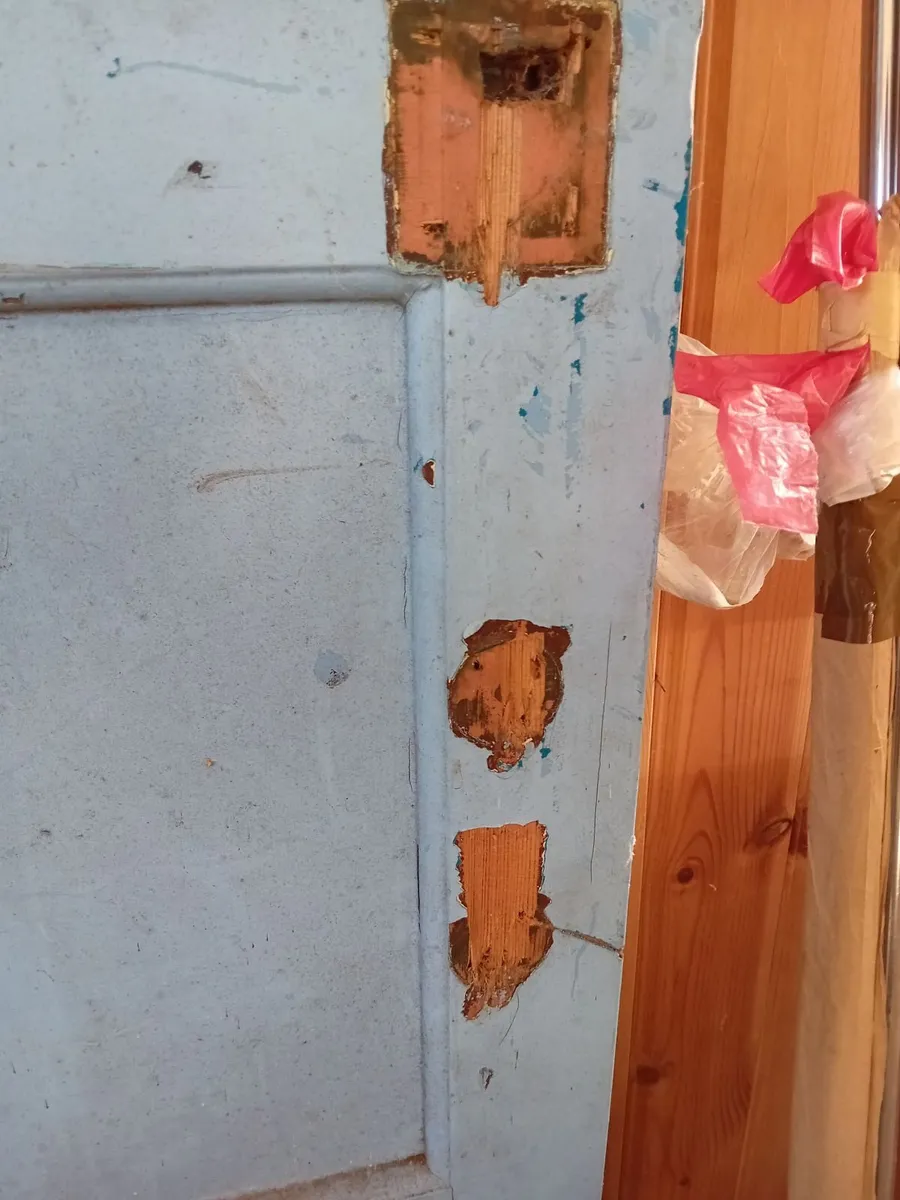 3 X PINE PANELS DOORS CUPBOARD HEADBOARD WALL - Image 4