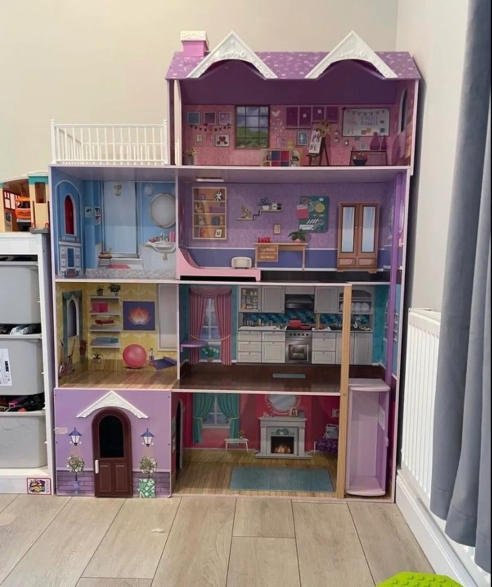 Wooden doll house - Image 4