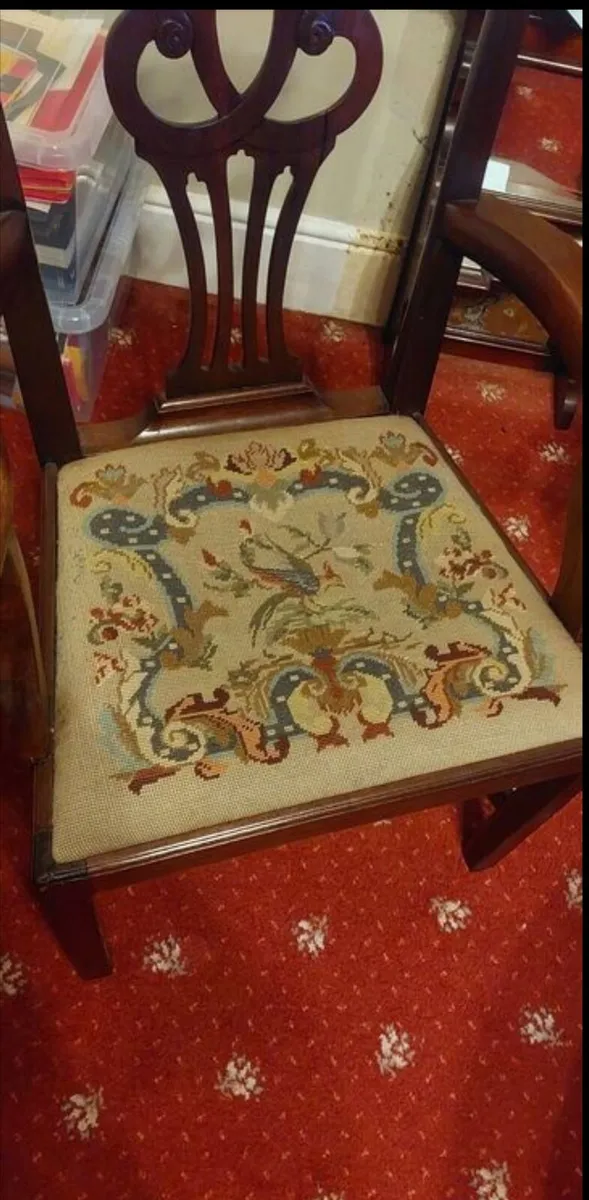Carver Chair - Image 3