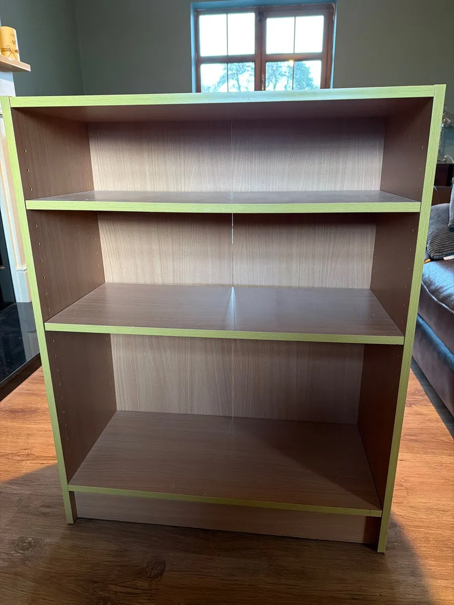 Book shelf